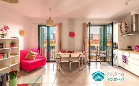 Skysea Holidays City Center Suites